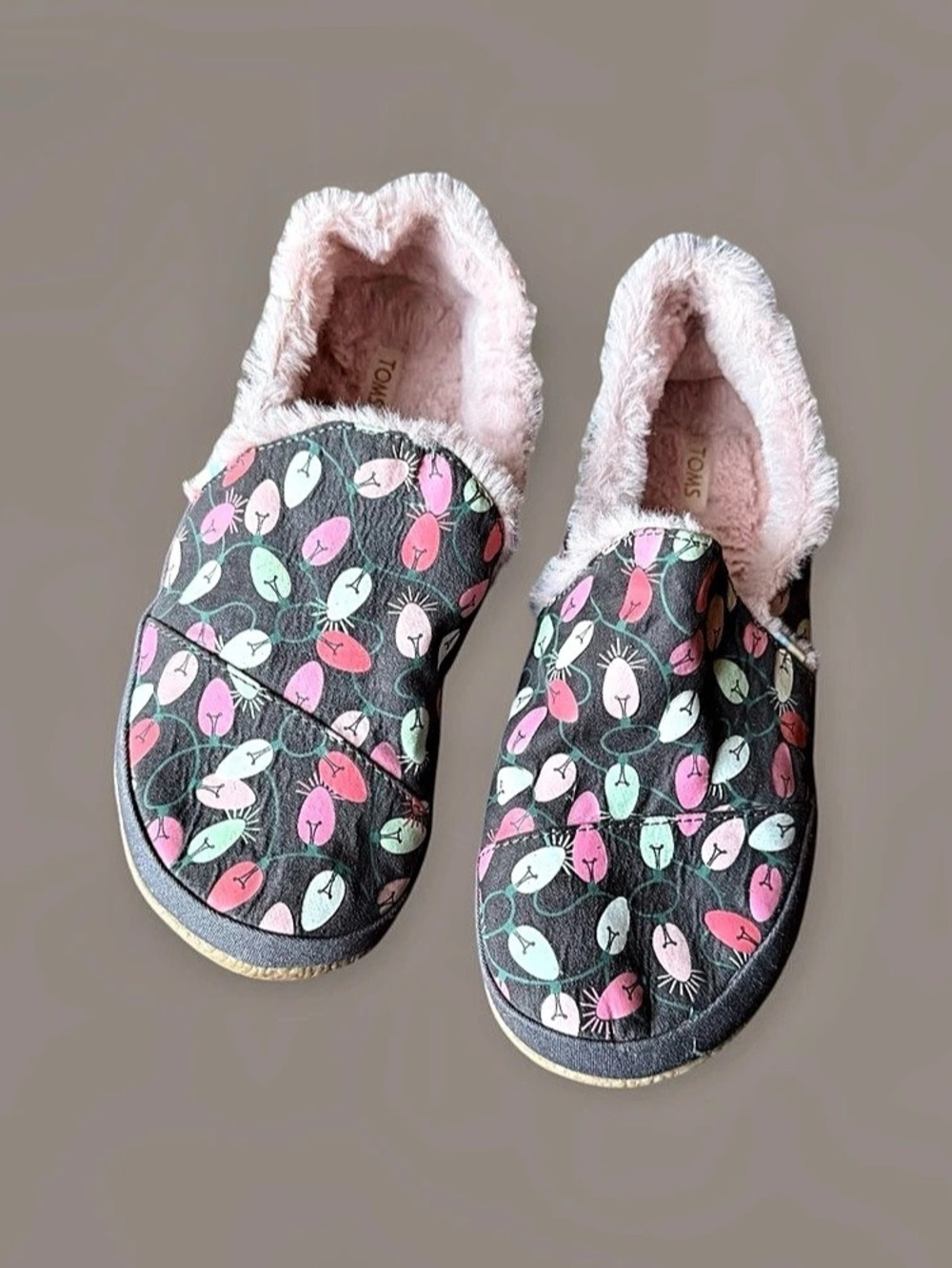 TOMS Ivy Christmas Lights Slippers Floral Black & Pink US 7
